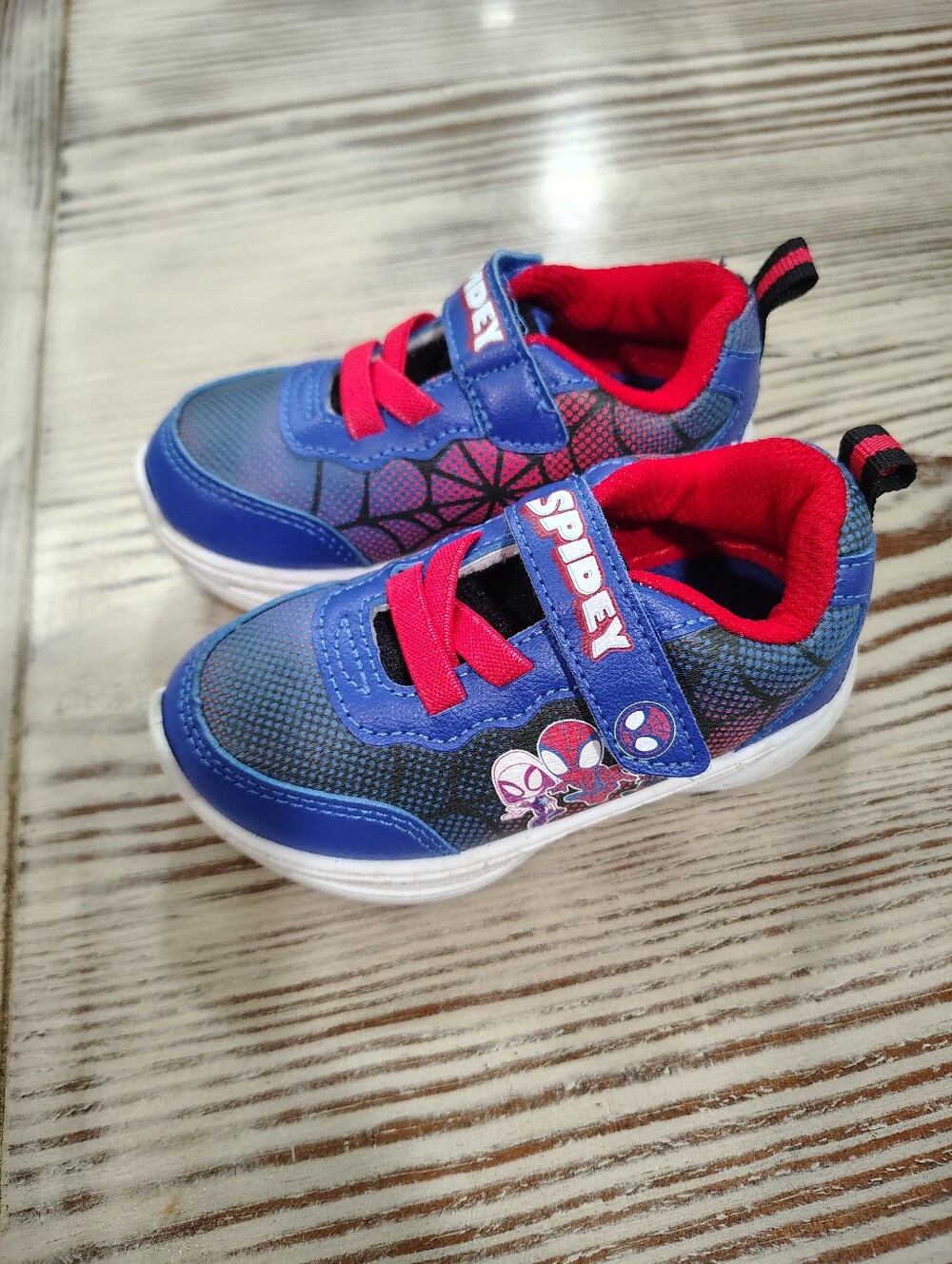 Kids Blue & Red Spider-Man Themed Athletic Shoes size toddler 7